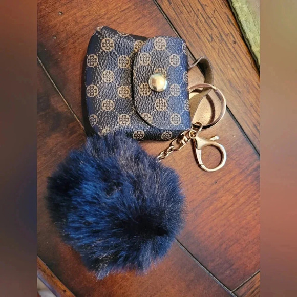 Bag Charm of handbag and poof - Picture 3 of 3